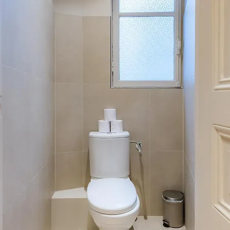 Elegant Climatise In Arc De Triomphe Апартаменты