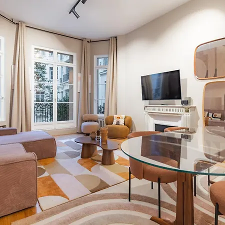 Elegant Climatise In Arc De Triomphe Апартаменты Париж